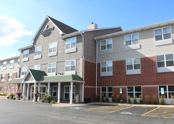 Hotel Country & By Radisson, Crystal Lake, Il 4*