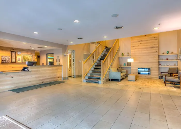 Country & By Radisson, Crystal Lake, Il 4* Crystal Lake