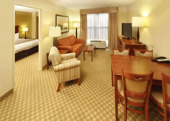 Country & By Radisson, Crystal Lake, Il 4* Crystal Lake