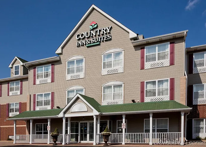 Country & By Radisson, Crystal Lake, Il Hotel Crystal Lake